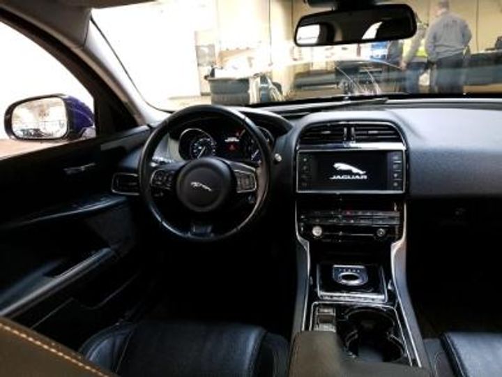 Photo 9 VIN: SAJAB4BN5GA937298 - JAGUAR XE DIESEL 