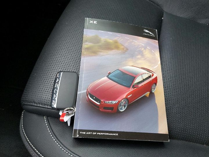 Photo 22 VIN: SAJAB4BN5JCP36626 - JAGUAR XE 