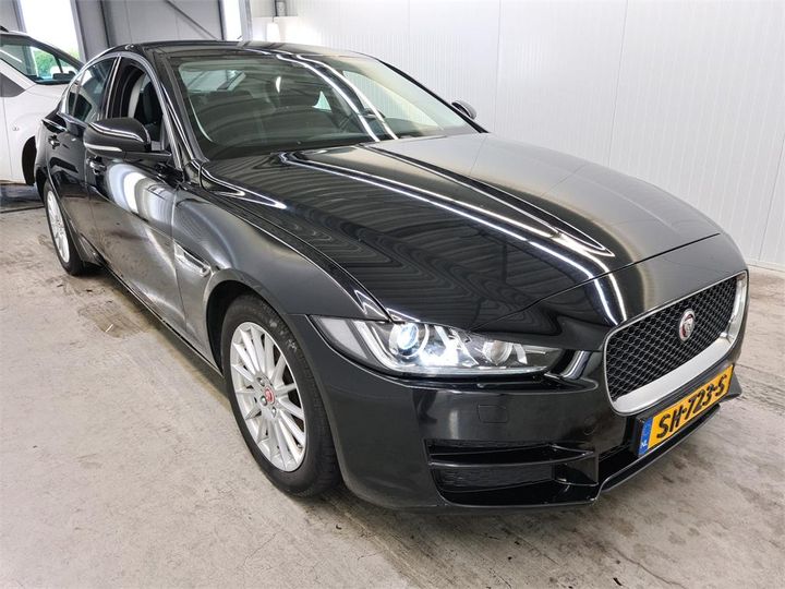 Photo 2 VIN: SAJAB4BN5JCP39669 - JAGUAR XE 