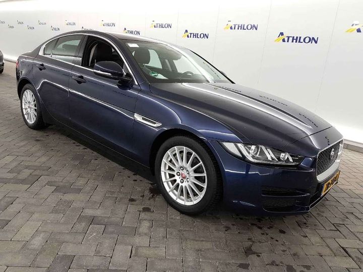 Photo 2 VIN: SAJAB4BN6JCP40748 - JAGUAR XE 