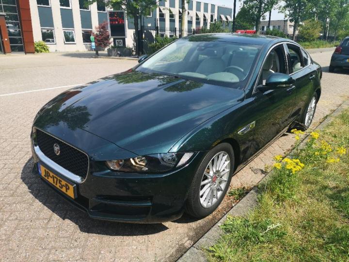 Photo 1 VIN: SAJAB4BN7GA939781 - JAGUAR XE 