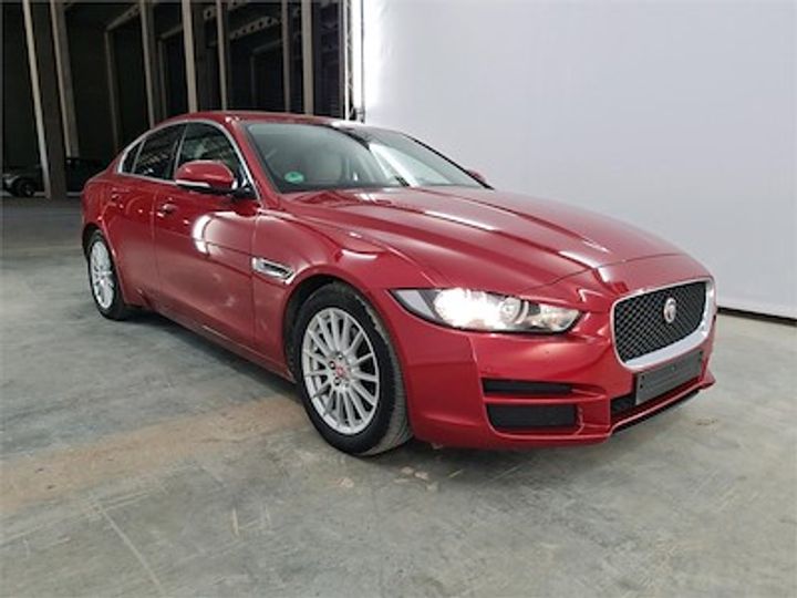 Photo 2 VIN: SAJAB4BN7HA945517 - JAGUAR XE DIESEL 