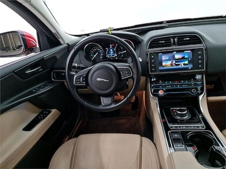 Photo 9 VIN: SAJAB4BN7HA945517 - JAGUAR XE DIESEL 