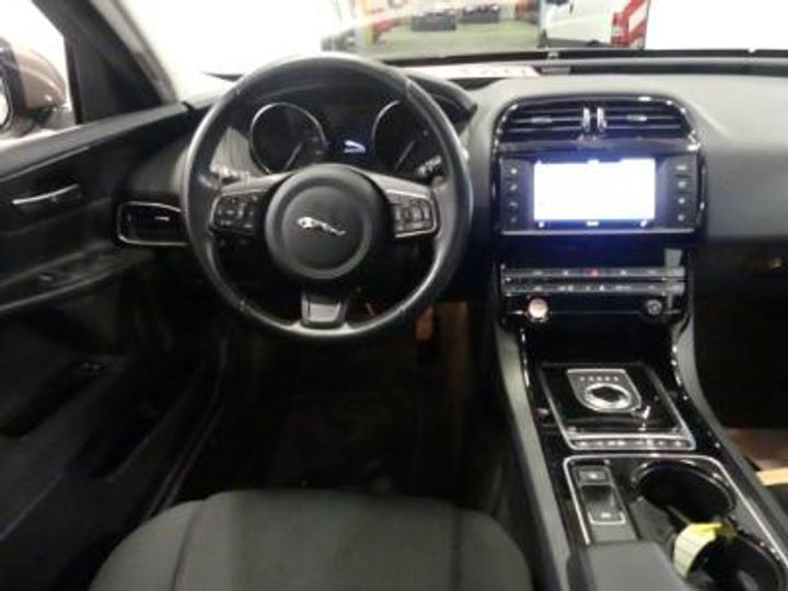 Photo 8 VIN: SAJAB4BN7HCP04349 - JAGUAR XE DIESEL 