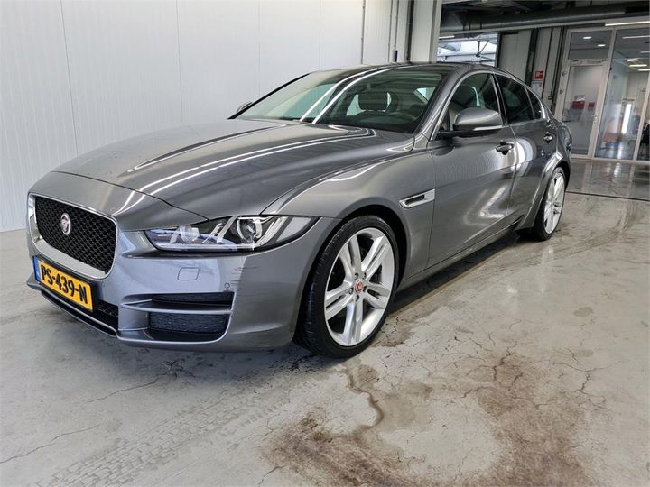 Photo 1 VIN: SAJAB4BN7HCP09079 - JAGUAR XE 