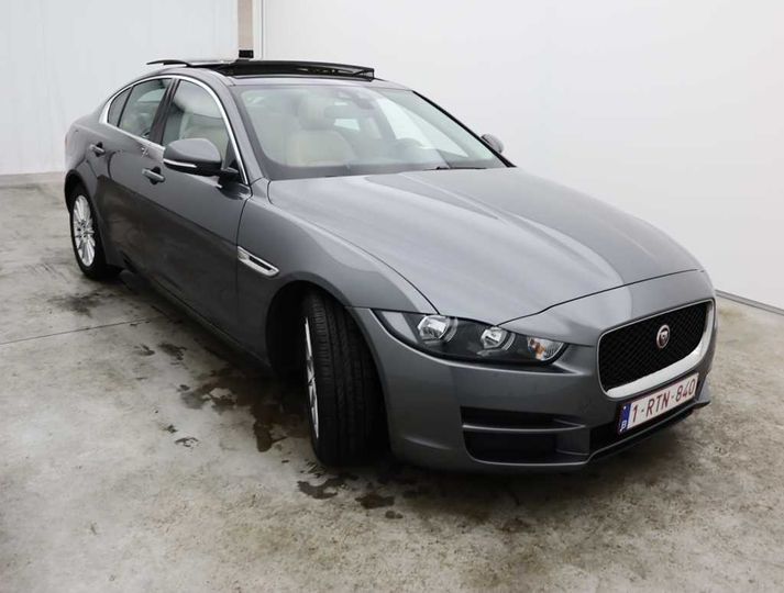 Photo 8 VIN: SAJAB4BN7HCP10409 - JAGUAR XE &#3914 