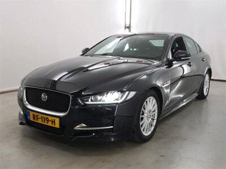 Photo 1 VIN: SAJAB4BN7HCP14024 - JAGUAR XE 