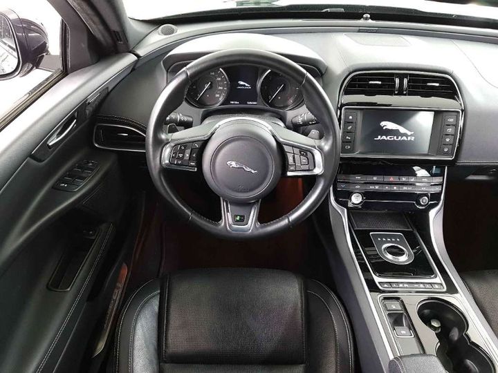 Photo 7 VIN: SAJAB4BN7HCP15707 - JAGUAR XE 