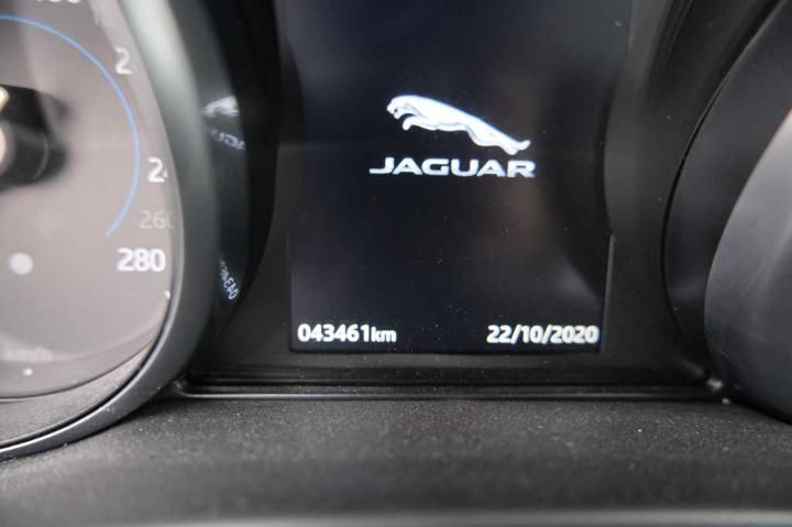 Photo 6 VIN: SAJAB4BN7JCP30861 - JAGUAR XE&#3914 