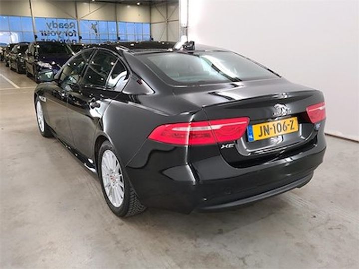 Photo 2 VIN: SAJAB4BN8HA946059 - JAGUAR XE 