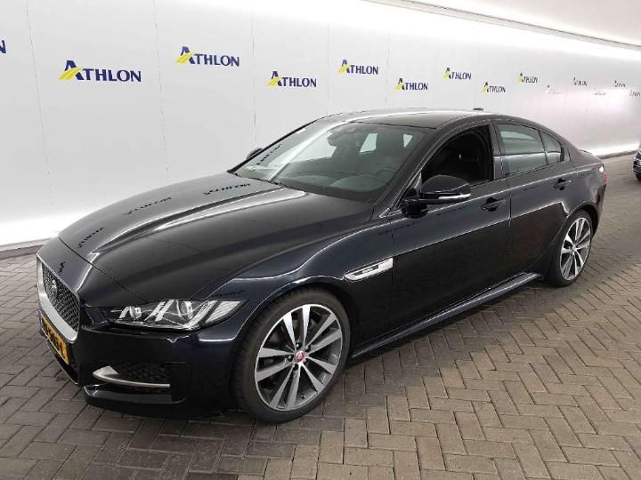 Photo 0 VIN: SAJAB4BN8HCP15280 - JAGUAR XE 