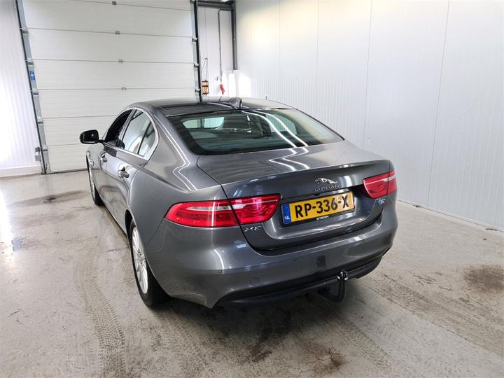 Photo 3 VIN: SAJAB4BN9HCP01940 - JAGUAR XE 