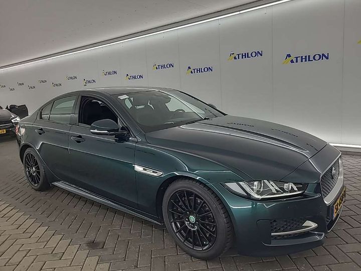 Photo 1 VIN: SAJAB4BN9HCP13859 - JAGUAR XE 