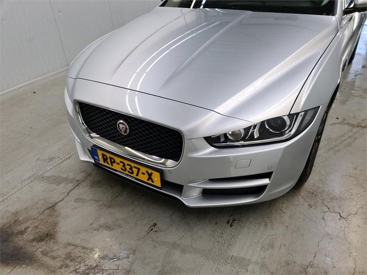 Photo 25 VIN: SAJAB4BN9JCP35401 - JAGUAR XE 