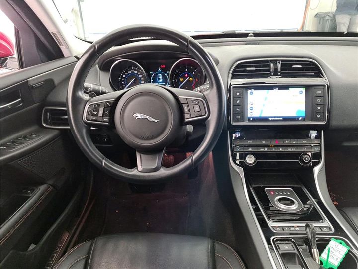 Photo 15 VIN: SAJAB4BNXHA946760 - JAGUAR XE 