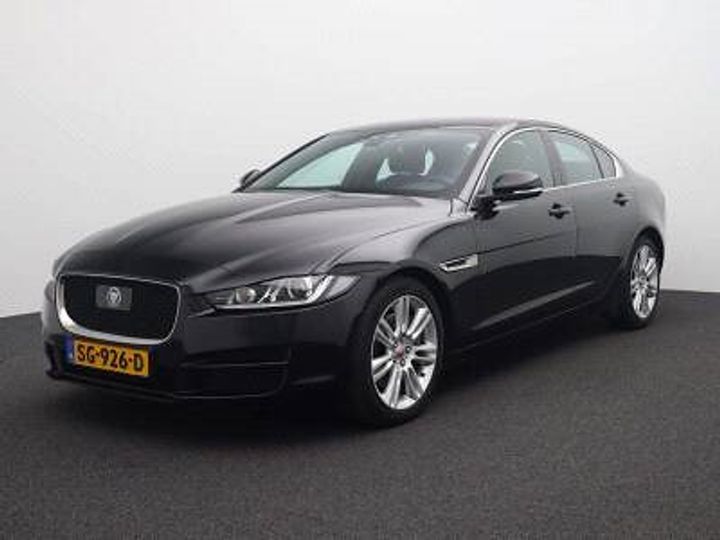 Photo 1 VIN: SAJAB4BX1JCP39380 - JAGUAR XE 