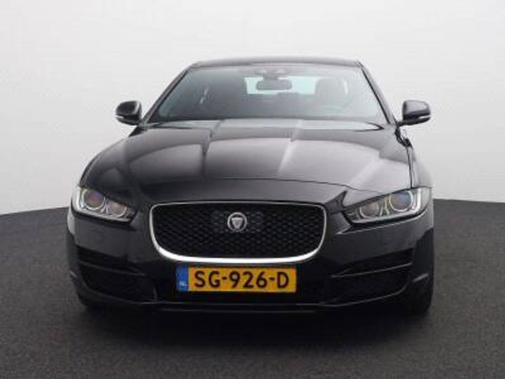 Photo 8 VIN: SAJAB4BX1JCP39380 - JAGUAR XE 