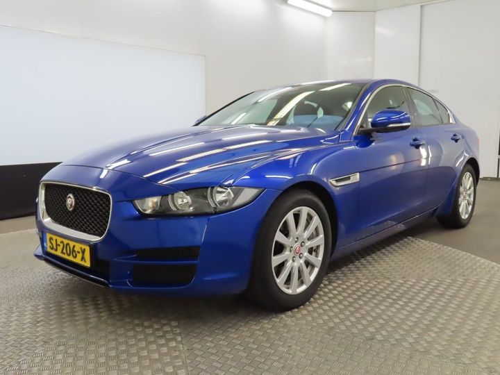 Photo 1 VIN: SAJAB4BX6JCP37768 - JAGUAR XE 