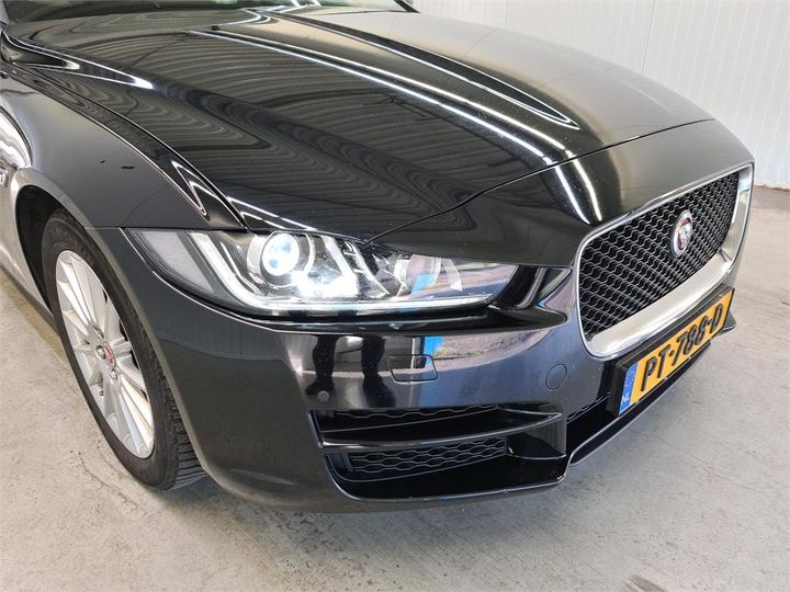 Photo 27 VIN: SAJAB4BX8JCP28411 - JAGUAR XE 