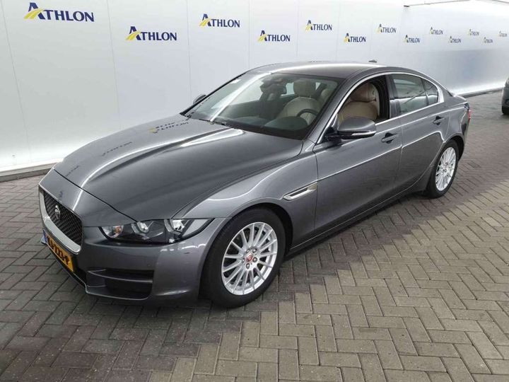 Photo 1 VIN: SAJAB4DN1HA955585 - JAGUAR XE 