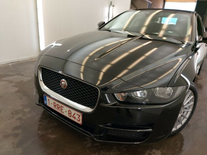 Photo 4 VIN: SAJAB4DN3HCP09870 - JAGUAR XE 