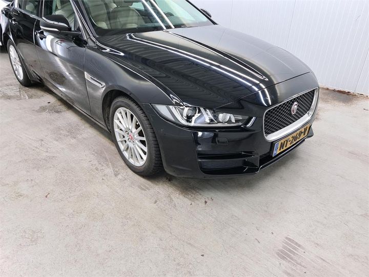 Photo 30 VIN: SAJAB4DN3JCP17621 - JAGUAR XE 