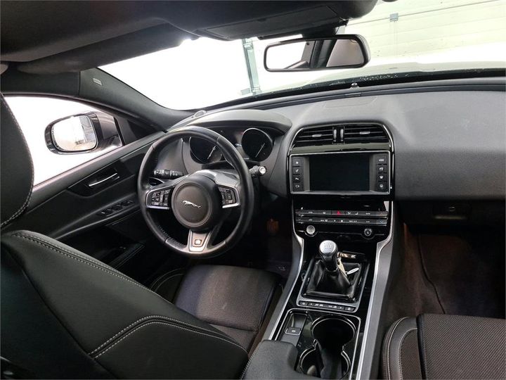 Photo 6 VIN: SAJAB4DN3JCP17652 - JAGUAR XE 