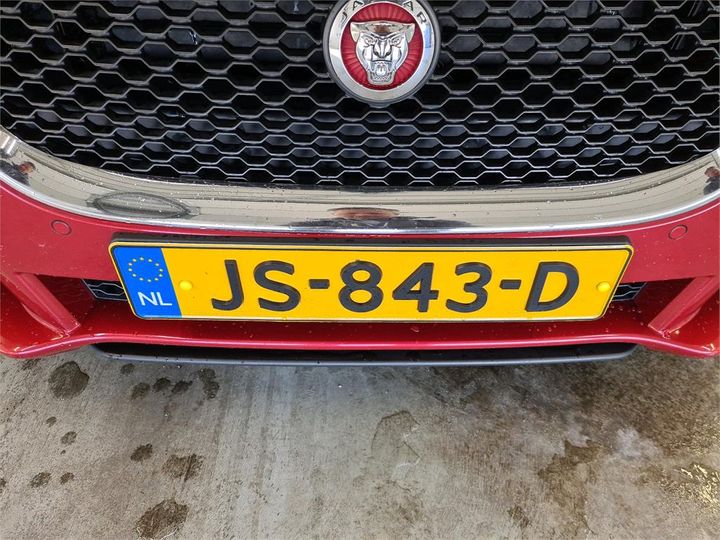 Photo 11 VIN: SAJAB4DN4HA952809 - JAGUAR XE 