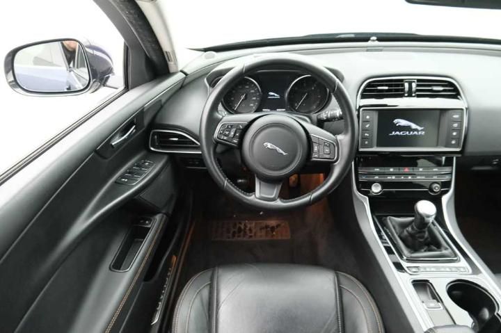 Photo 9 VIN: SAJAB4DN4HA974776 - JAGUAR XE &#3914 