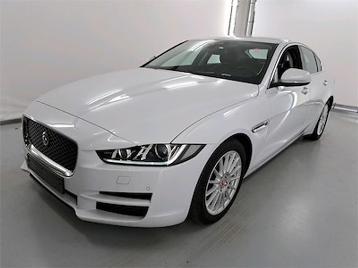 Photo 1 VIN: SAJAB4DN4HCP03186 - JAGUAR XE DIESEL 