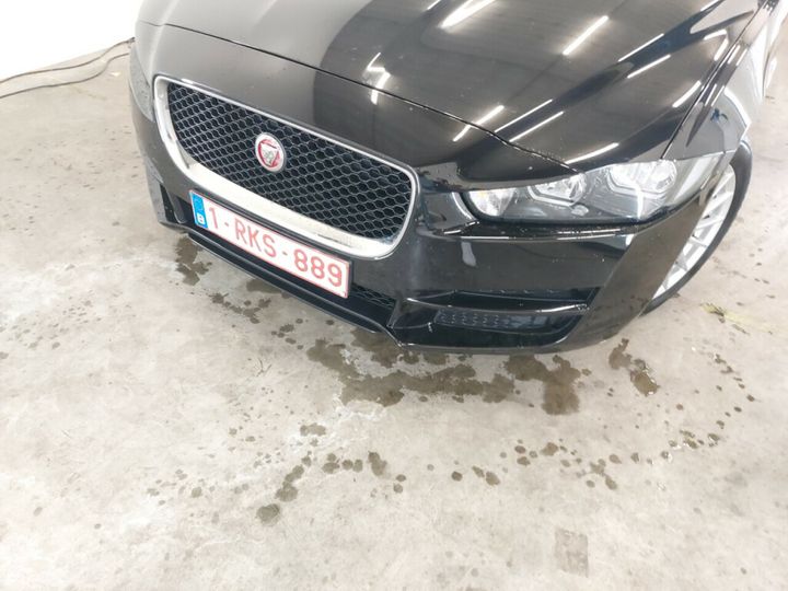 Photo 4 VIN: SAJAB4DN4HCP09781 - JAGUAR XE 