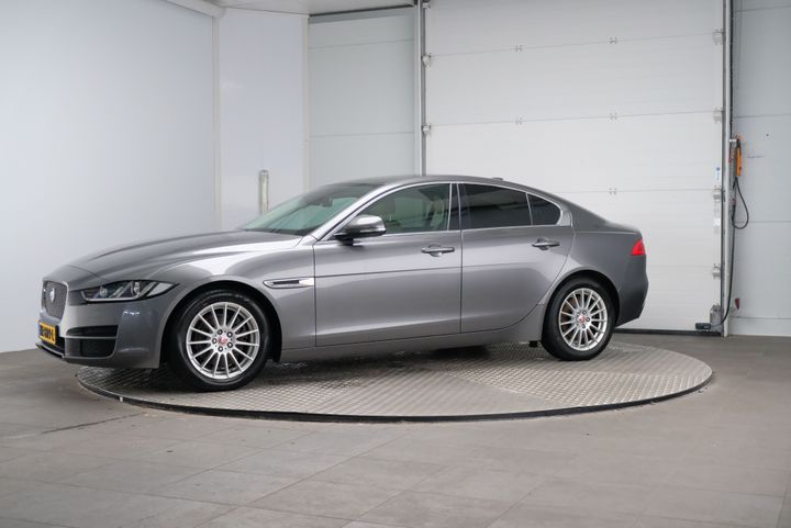 Photo 1 VIN: SAJAB4DNXJCP16966 - JAGUAR XE 