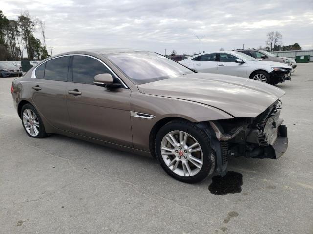 Photo 3 VIN: SAJAD4BG0HA966138 - JAGUAR XE 