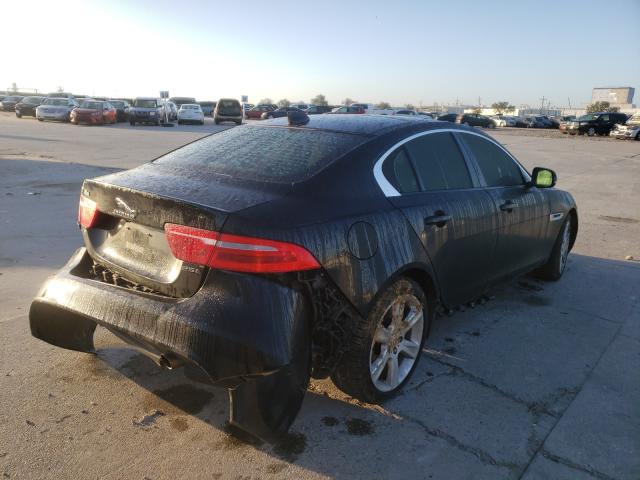 Photo 3 VIN: SAJAD4BG1HA970702 - JAGUAR XE PREMIUM 