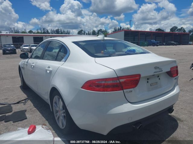 Photo 2 VIN: SAJAD4BG2HA946912 - JAGUAR XE 