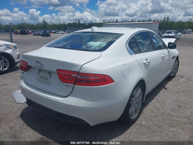 Photo 3 VIN: SAJAD4BG2HA946912 - JAGUAR XE 