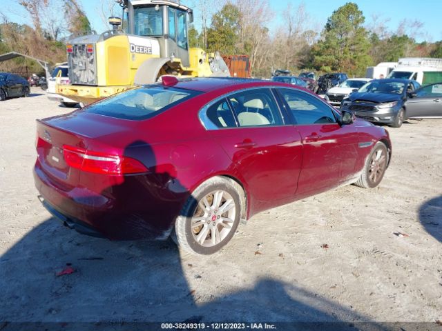 Photo 3 VIN: SAJAD4BG7HA972714 - JAGUAR XE 