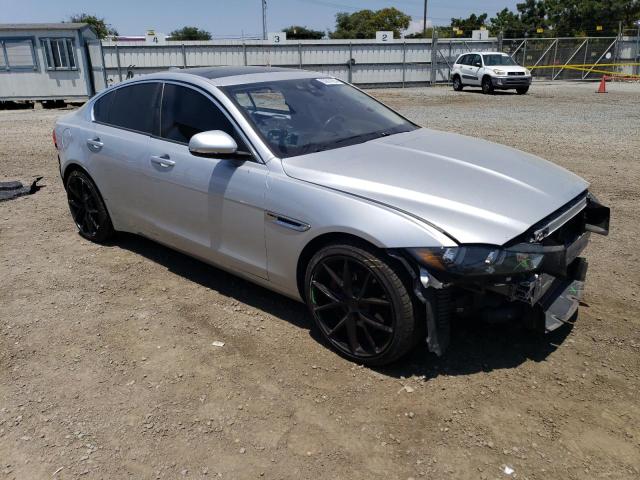 Photo 3 VIN: SAJAD4BG8HA964833 - JAGUAR XE PREMIUM 