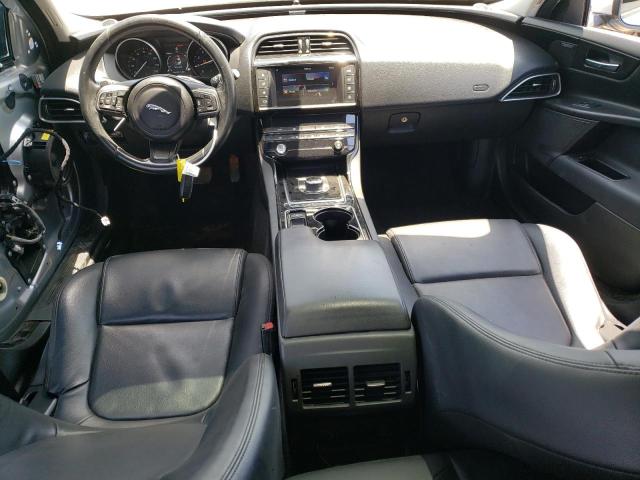 Photo 7 VIN: SAJAD4BG8HA964833 - JAGUAR XE PREMIUM 