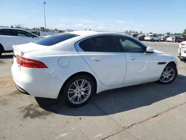 Photo 2 VIN: SAJAD4BN6HA951142 - JAGUAR XE PREMIUM 