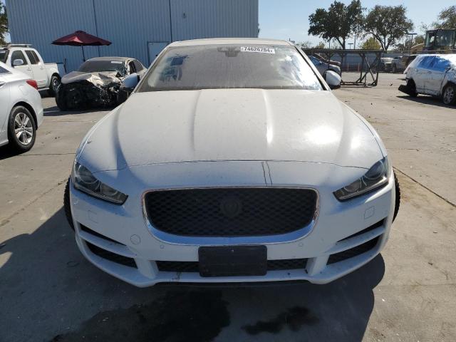 Photo 4 VIN: SAJAD4BN6HA951142 - JAGUAR XE PREMIUM 