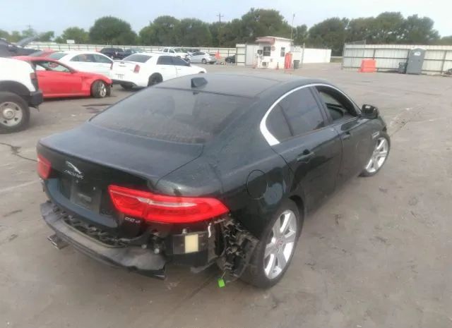 Photo 3 VIN: SAJAD4BN7HA952347 - JAGUAR XE 