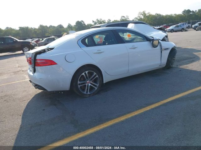 Photo 3 VIN: SAJAD4BV0HA976702 - JAGUAR XE 