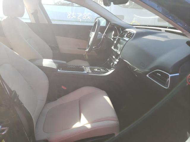 Photo 4 VIN: SAJAD4FN8JCP33630 - JAGUAR XE 