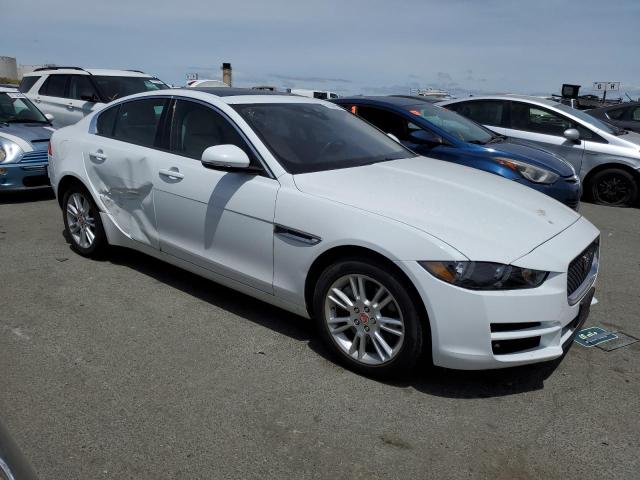 Photo 3 VIN: SAJAD4FX6JCP25740 - JAGUAR XE 