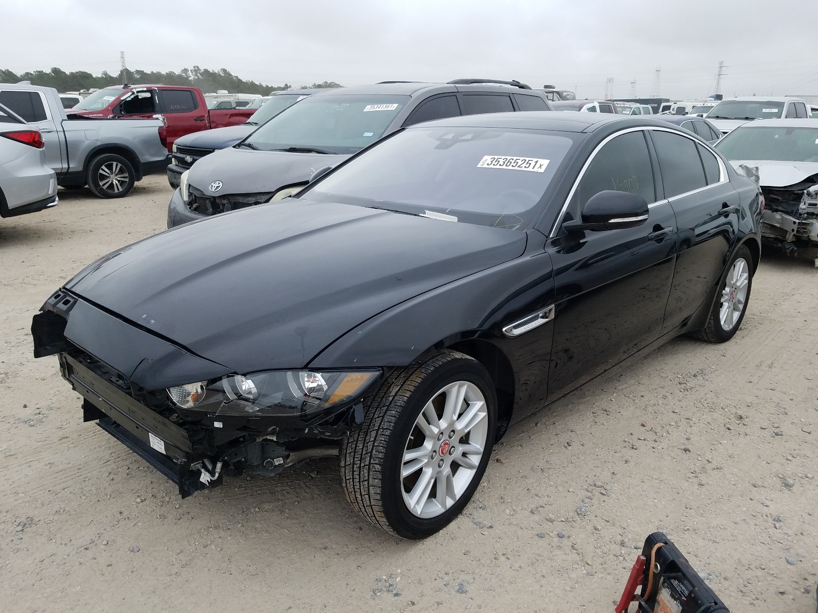 Photo 1 VIN: SAJAD4FX6KCP48906 - JAGUAR XE PREMIUM 