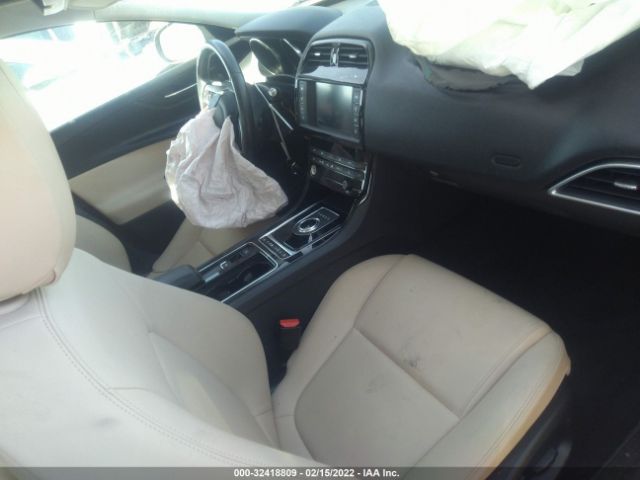 Photo 4 VIN: SAJAD4FX7JCP34477 - JAGUAR XE 