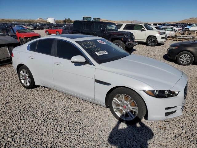 Photo 3 VIN: SAJAD4FX7JCP35886 - JAGUAR XE PREMIUM 