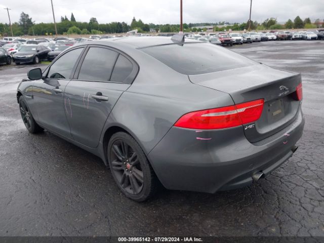 Photo 2 VIN: SAJAE4BG1HA965786 - JAGUAR XE 