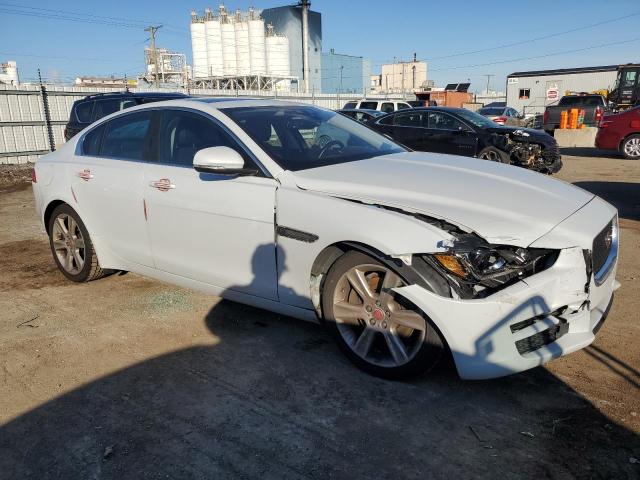 Photo 3 VIN: SAJAE4BG3HA948634 - JAGUAR XE PRESTIG 